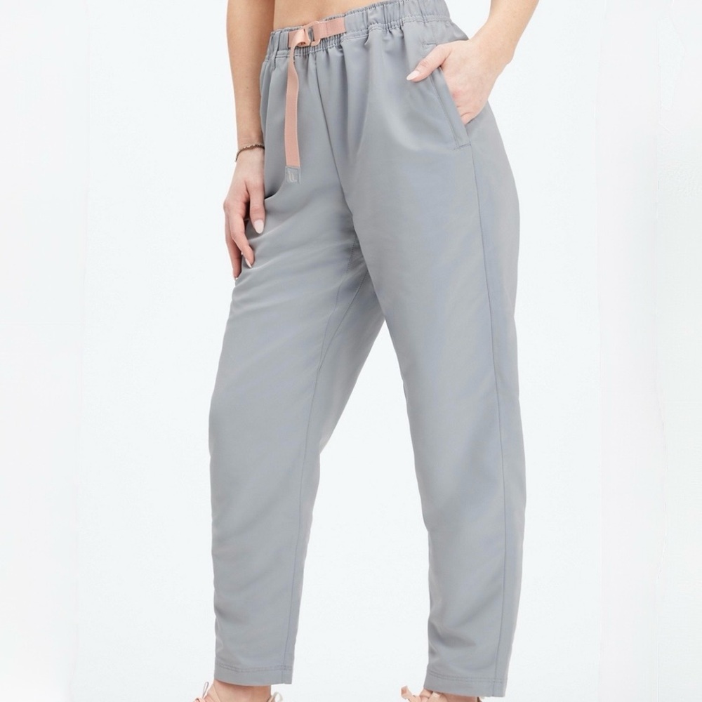 FABLETICS Gray Pink Wander Hike Pant Active Outdoor Hiking Trail Bottoms Size XS